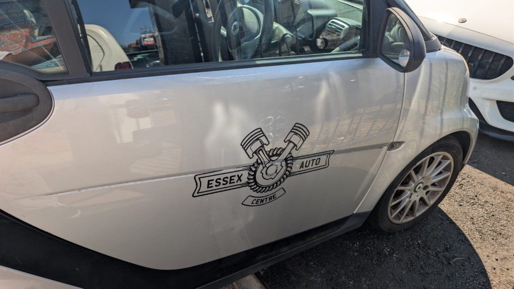 Essex Auto Centre — image 2 of 6